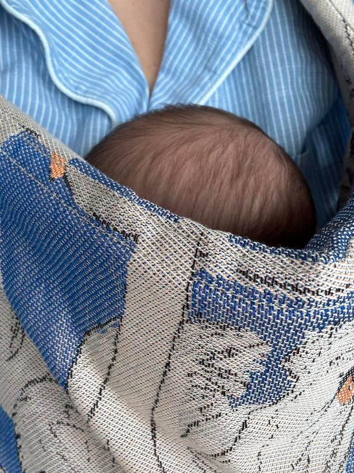 Artipoppe Carrier – € 50 off / korting, Kinderen en Baby's, Babydragers en Draagdoeken, Zo goed als nieuw, Draagzak, Buik of Rug