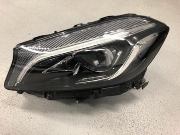 RechtseKoplamp W176 A Klasse Led High Perform A1769069000 beschikbaar voor biedingen