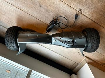 Hoverboard met lader beschikbaar voor biedingen