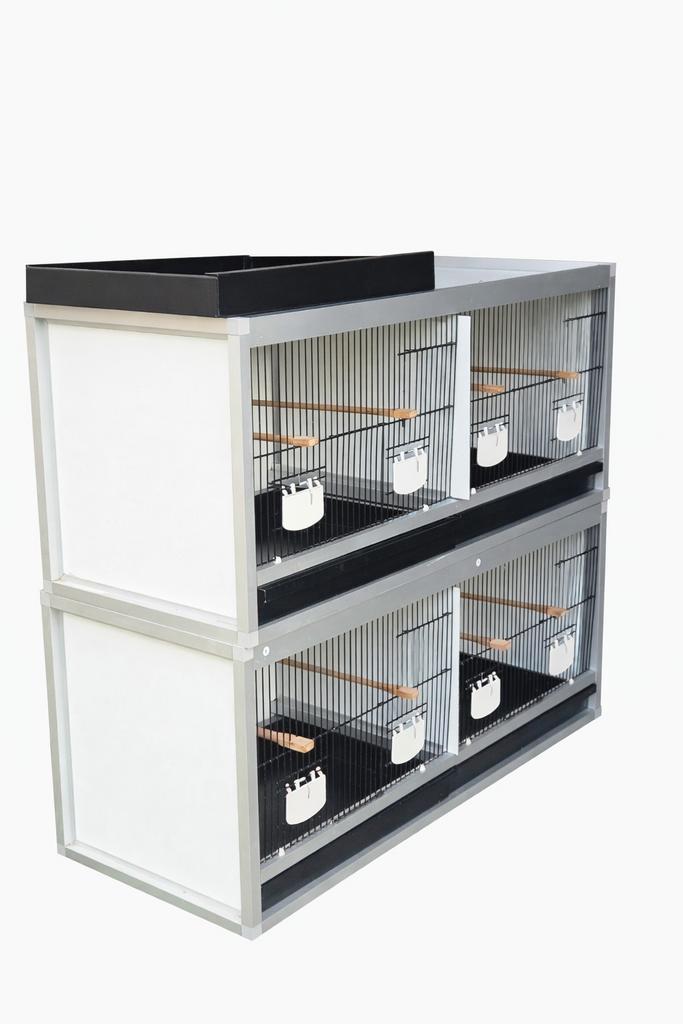 4 broedkooien, Dieren en Toebehoren, Vogels | Hokken en Kooien, Zo goed als nieuw, Broedkooi of Kweekkooi, Overige materialen