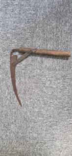 antiek gereedschap, Ophalen