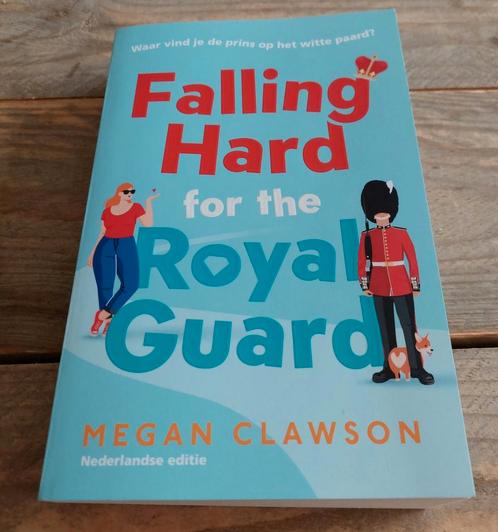 Megan Clawson - Falling Hard for the Royal Guard, Boeken, Chicklit, Zo goed als nieuw, Ophalen of Verzenden