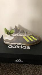 Adidas Voetbalschoenen Zonder Noppen Maat 41.5, Schoenen, Maat XS of kleiner, Gebruikt, Ophalen of Verzenden