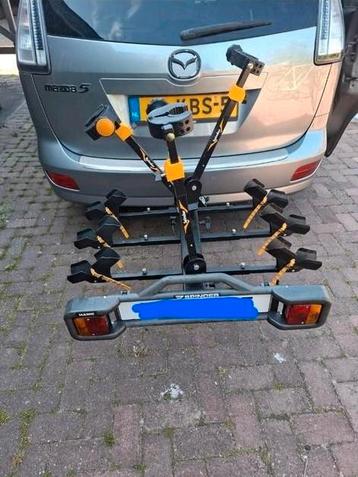 Fietsendrager voor 3 fietsen TE HUUR beschikbaar voor biedingen