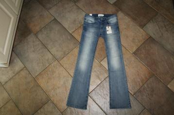 Soyaconcept vlot stretch bootcut jeans mt 38 lengte 33