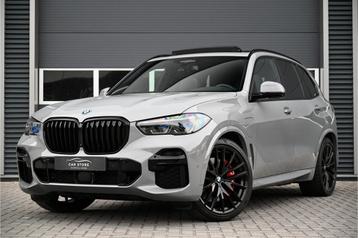 BMW X5 xDrive45e M-SPORT / PANO / NARDO GREY INDIVIDUAL / B& beschikbaar voor biedingen