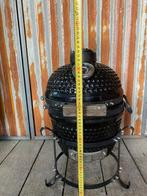 Te koop Kamado BBQ klein model incl. standaard., Ophalen, Zo goed als nieuw, Kamado, Met accessoires