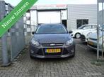 Ford Focus 1.0 EcoBoost Titanium, Auto's, Gebruikt, Zwart, Bruin, 635 kg