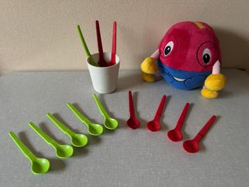 12 NIEUWE aanhang lepels ( lepeltjes ) van TUPPERWARE beschikbaar voor biedingen