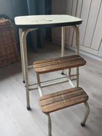 Oud  brocante gebruikt schilderstrapje, Ophalen, Gebruikt, Hout