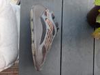 Yeezy 700 clay brown origineel, Verzenden, Zwart, Adidas Yeezy, Sneakers of Gympen