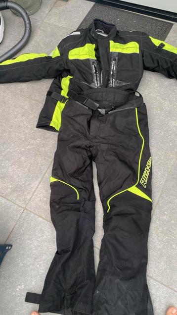 Motorkleding jas en broek beschikbaar voor biedingen