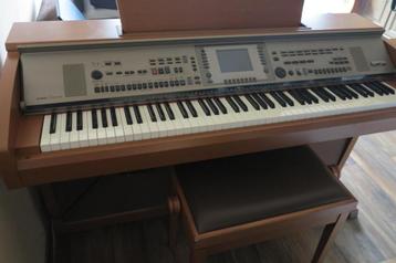 Yamaha Clavinova CVP-305 beschikbaar voor biedingen