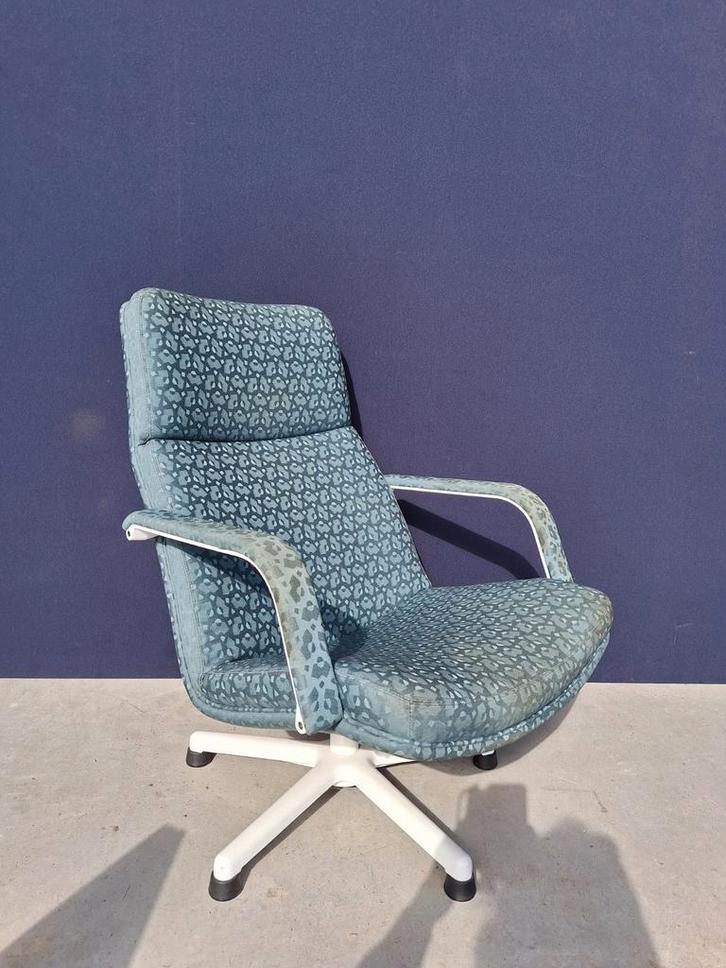 Vintage design fauteuil Artifort Geoffrey d. Harcourt stoel, Huis en Inrichting, Fauteuils, Gebruikt, Overige materialen, 50 tot 75 cm
