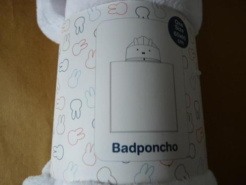 Nijntje Badponcho wit 60x60 cm Nieuw, Kinderen en Baby's, Babykleding | Baby-zwemkleding, Nieuw, Badponcho, One size, Jongetje of Meisje