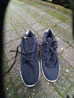Gratis sportschoen, Ophalen, Zo goed als nieuw, Schoenen