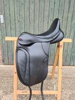Thorowgood dressuur zadel 17,5 inch, Antiek en Kunst, Antiek | Goud en Zilver, Ophalen of Verzenden
