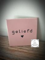 Tekst tegel "Geliefd" tegel met spreuk, Ophalen of Verzenden, Nieuw