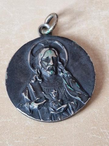 Zilveren medaille  beschikbaar voor biedingen