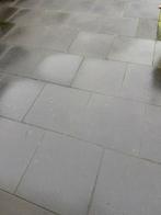 Gratis betontegels 60x60 (30 m²) zelf ophalen, Tuin en Terras, Tegels en Klinkers, Ophalen, Gebruikt, 10 m² of meer, Beton