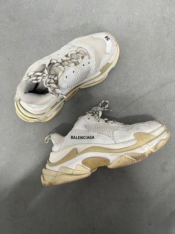 Balenciaga Triple S dames sneakers maat 38 origineel in doos beschikbaar voor biedingen