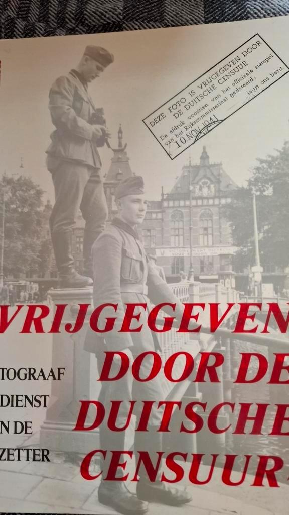 VRIJGEGEVEN door de DUITSCHE CENSUUR, Boeken, Oorlog en Militair, Gelezen, Tweede Wereldoorlog, Ophalen of Verzenden