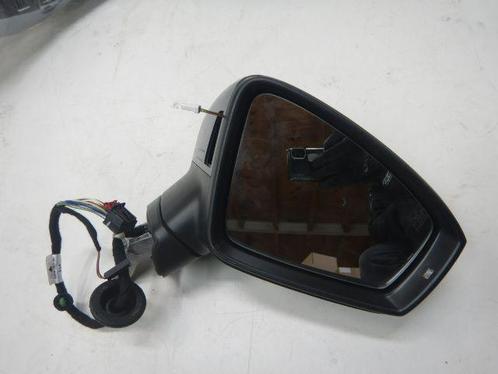 VW Tiguan 5NA Spiegel R Rechts Inklapbaar LC7Q Side-Assist, Auto-onderdelen, Spiegels, Volkswagen, Gebruikt, Ophalen of Verzenden