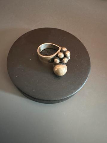Zilveren Designring 995 zilver Abstracte BolvormigeDecoratie beschikbaar voor biedingen