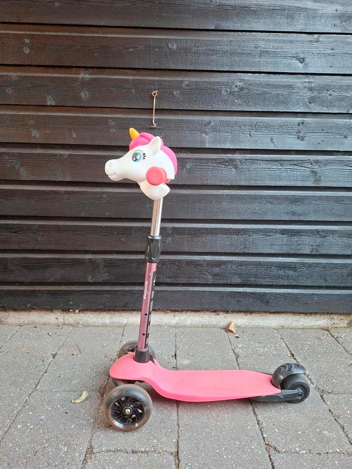 Leuke roze kinderstep met unicorn, Fietsen en Brommers, Steps, Gebruikt, Gewone step, Ophalen
