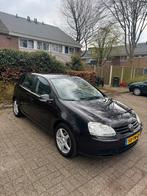 Volkswagen Golf 1.6 75KW 5D 2006 Zwart, Auto's, Volkswagen, Voorwielaandrijving, 4 cilinders, 620 kg, Zwart