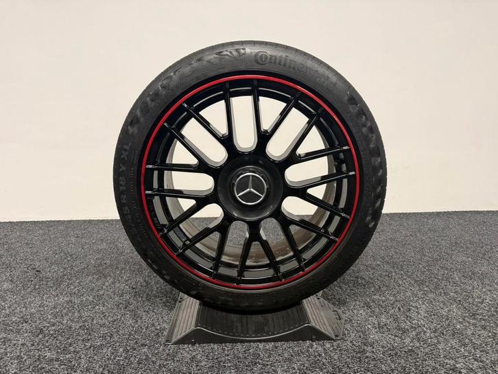 Mercedes AMG Look C-klasse breedset 245/40R18 TPMS, Auto-onderdelen, Banden en Velgen, Banden en Velgen, Zomerbanden, 18 inch