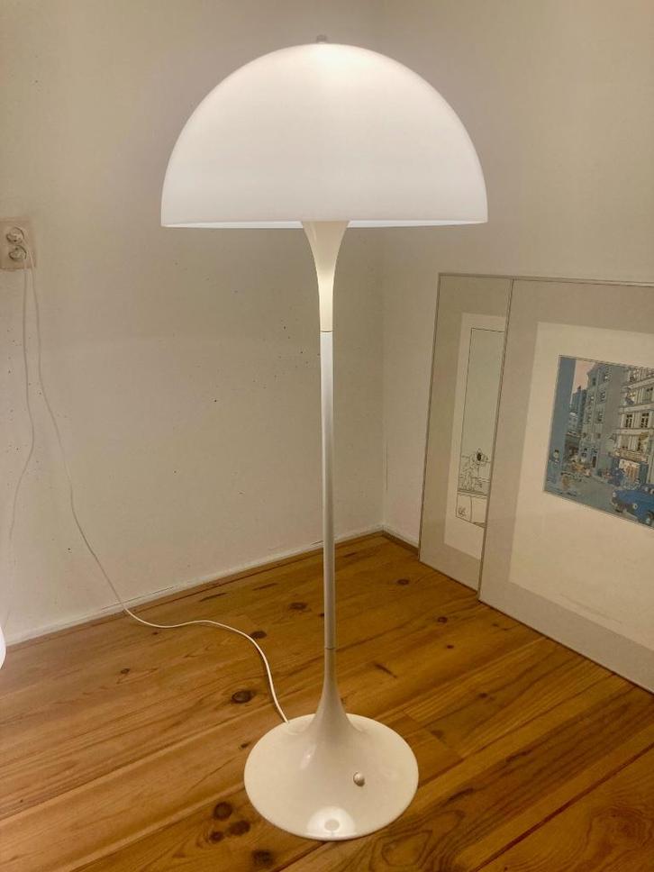 Panthella vloerlamp, eerste editie, Huis en Inrichting, Lampen | Tafellampen, Gebruikt, 75 cm of meer, Kunststof, Metaal, Overige materialen
