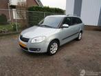 Skoda Fabia 1.4 16V Clima Radio/CD (bj 2010), Auto diversen, Overige carrosserieën, Handgeschakeld, Zilver of Grijs, Skoda