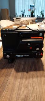 Pallas 8mm filmprojector, Verzamelen, Ophalen of Verzenden, 1960 tot 1980, Projector