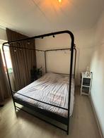 Hemelbed zwart staal 160x200, Huis en Inrichting, Slaapkamer | Bedden, Ophalen, Zwart, Tweepersoons, Zo goed als nieuw