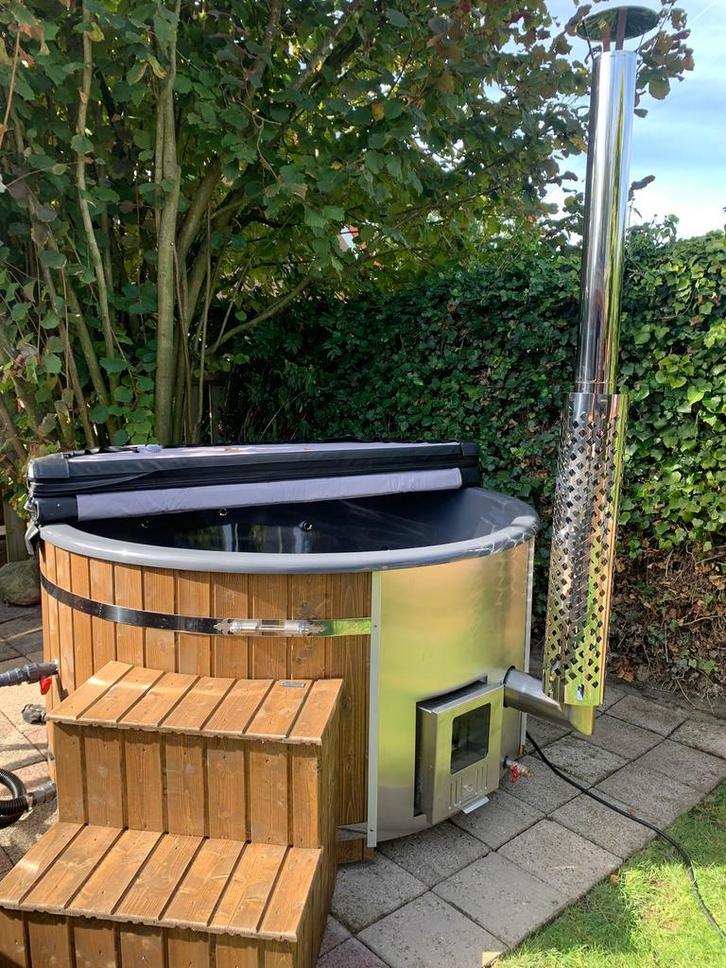 2e hands - gebruikte - nieuwe HOTTUB in VOORRAAD 50 stuks, Tuin en Terras, Bubbelbaden en Hottubs, Gebruikt, Ophalen