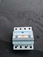 Hager Aardlekautomaat C16 - ADM466G, Doe-het-zelf en Verbouw, Elektra en Kabels, Ophalen of Verzenden