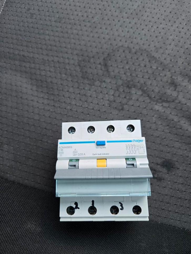 Hager Aardlekautomaat C16 - ADM466G, Doe-het-zelf en Verbouw, Elektra en Kabels, Ophalen of Verzenden