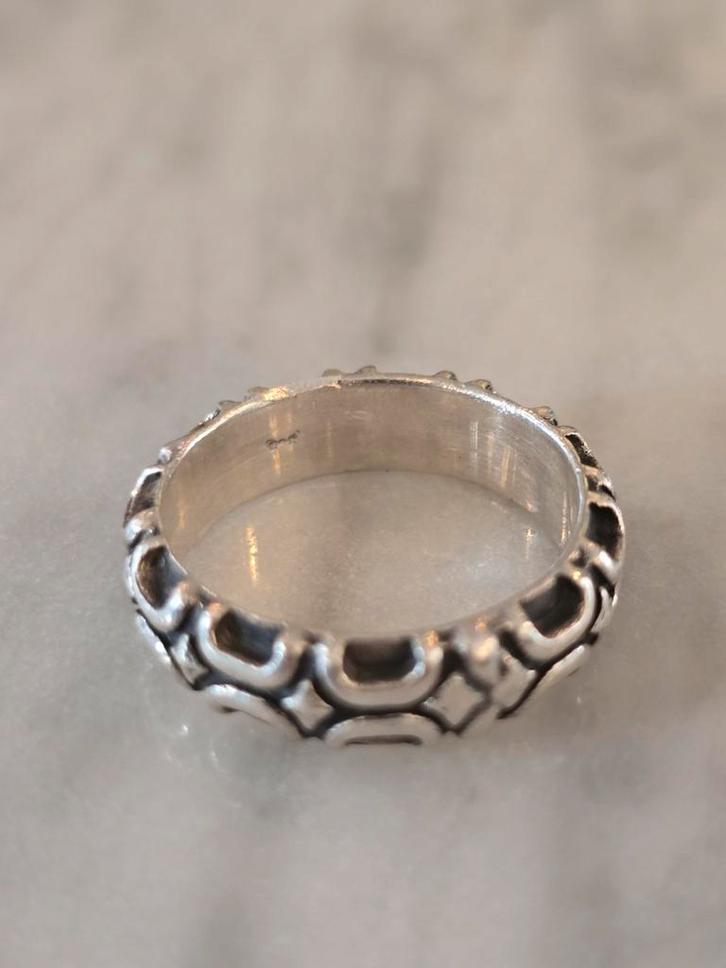 Mooie ring, zilver, fantasie design, gemerkt, maat 16, Sieraden, Tassen en Uiterlijk, Ringen, Gebruikt, Dame of Heer, Kleiner dan 17