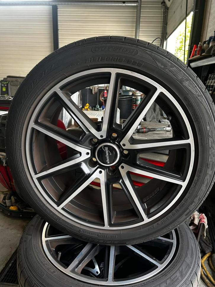 Banden en velgen, Auto-onderdelen, Banden en Velgen, Banden en Velgen, Zomerbanden, 18 inch, 215 mm, Ophalen