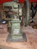 Leer split machine, Antiek en Kunst, Antiek | Gereedschap en Instrumenten, Ophalen