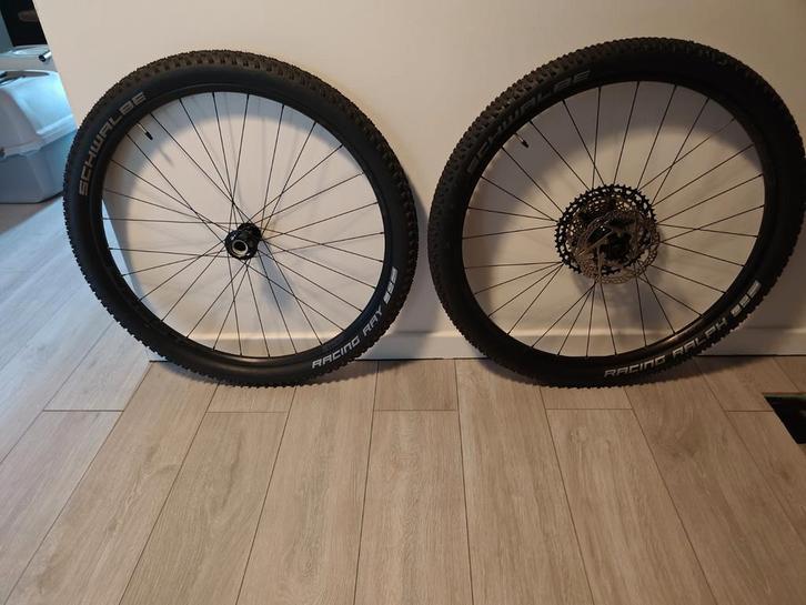 Nieuwe Lefty stans crest s1 wielset, Fietsen en Brommers, Fietsonderdelen, Nieuw, Racefiets, Wiel, Ophalen