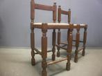 2 barkrukken met rieten zitting, voetsteunen zith. 60cm, Gebruikt, Hout, 60 tot 90 cm, Ophalen of Verzenden