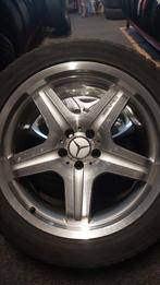 ML63 AMG 2007 lichtmetalen velgen met winterbanden 285mm, Ophalen of Verzenden, Gebruikt