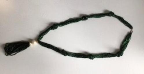 Groene kralenketting, vintage, 12 strengen kleine kraaltjes, Sieraden, Tassen en Uiterlijk, Kettingen, Gebruikt, Overige materialen