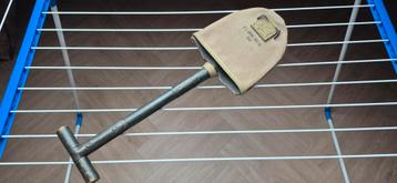 U.S. WWII M-1910 T-shovel inclusief hoes beschikbaar voor biedingen