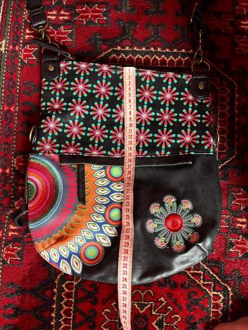 Leuke designer tas van het dure merk Desigual nu 39,99€ beschikbaar voor biedingen