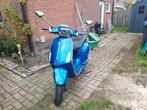 Vespa sprint, Fietsen en Brommers, Scooters | Vespa, Ophalen, Maximaal 45 km/u, Vespa S, Zo goed als nieuw