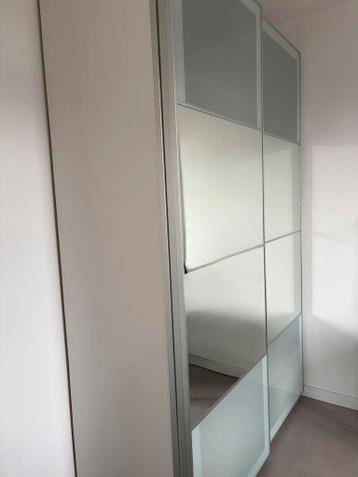 IKEA Pax kast 150x236x60 schuifdeuren - afbeelding 1