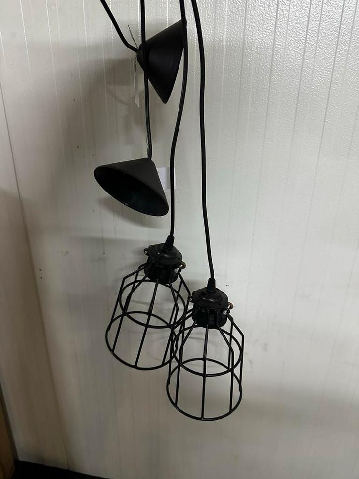 Industriële hanglamp met 2 lampen, Huis en Inrichting, Lampen | Hanglampen, Zo goed als nieuw, 50 tot 75 cm, Metaal, Ophalen